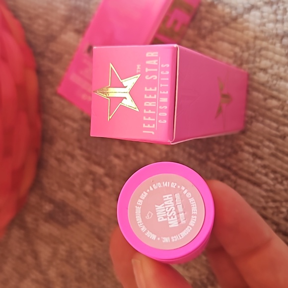 Jeffree Star 🌟 Lipstick, "Pink Messiah" Magnetic Closure Case - Picture 2 of 4